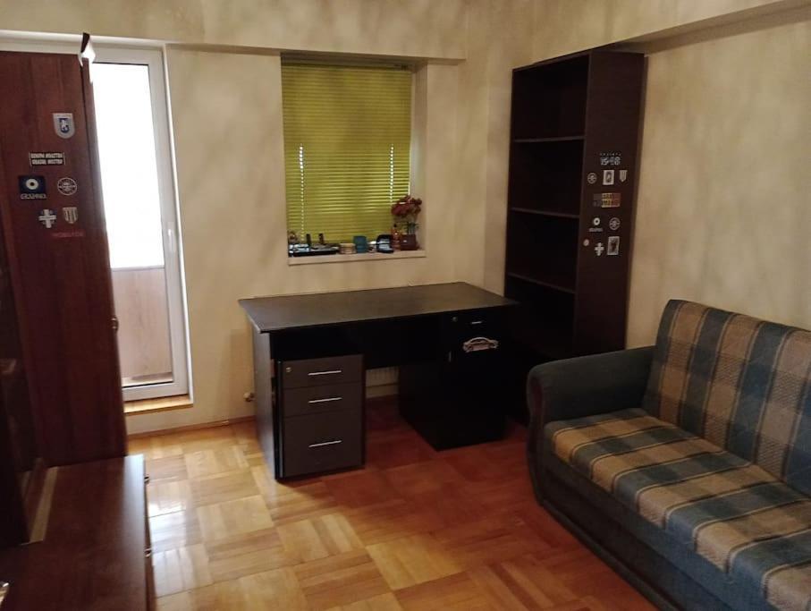 Apartament Ultracentral Kfc Craiova Exterior foto